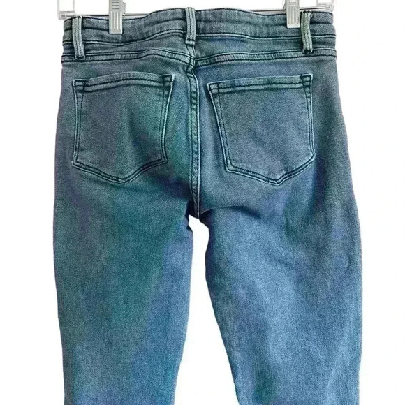 THEORY JEANS MEDIUM WASH SIZE 24 Straight Leg - Picture 10 of 10